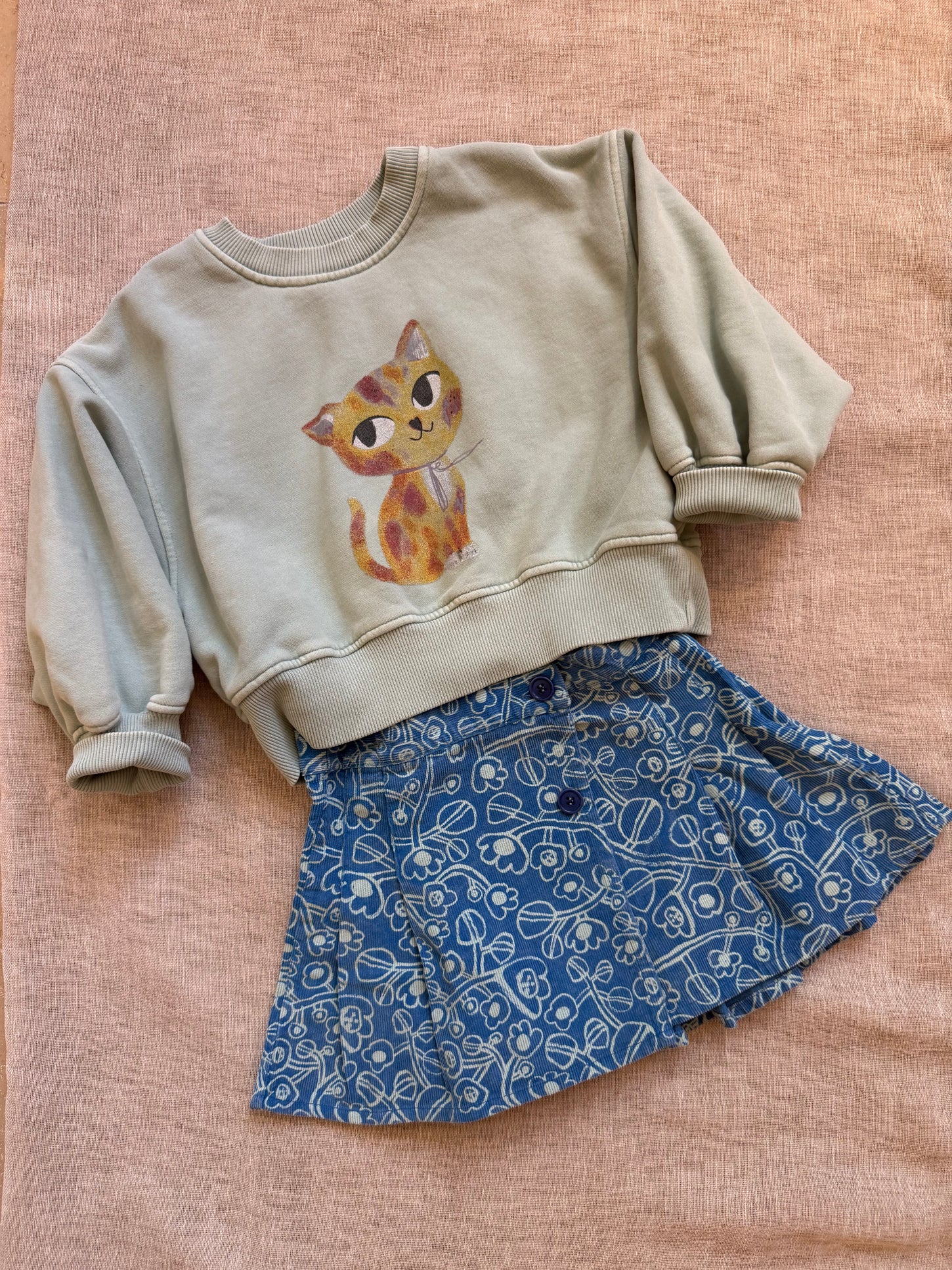Sketchy flowers all over corduroy skirt bobo choses
